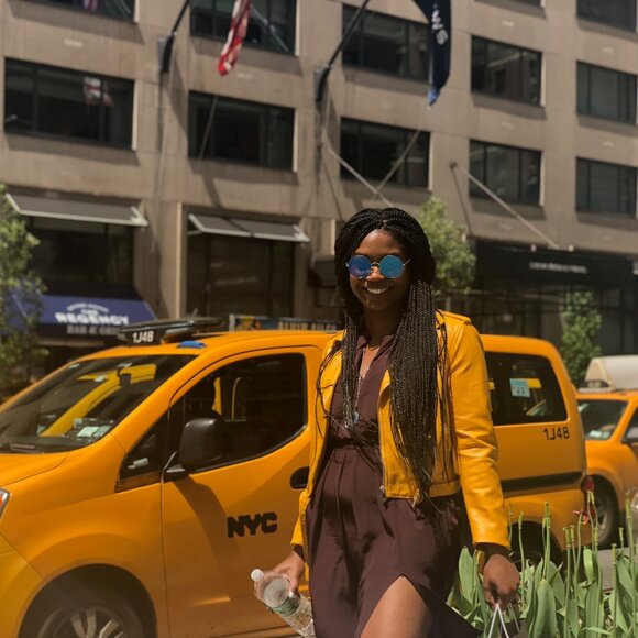 Hi my name is Romain, and I'm a shopaholic - Picture 6 of 6